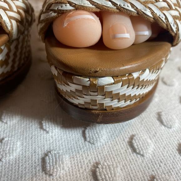 VIA SPIGA Woven Braided Platform Sandals - Picture 16 of 16